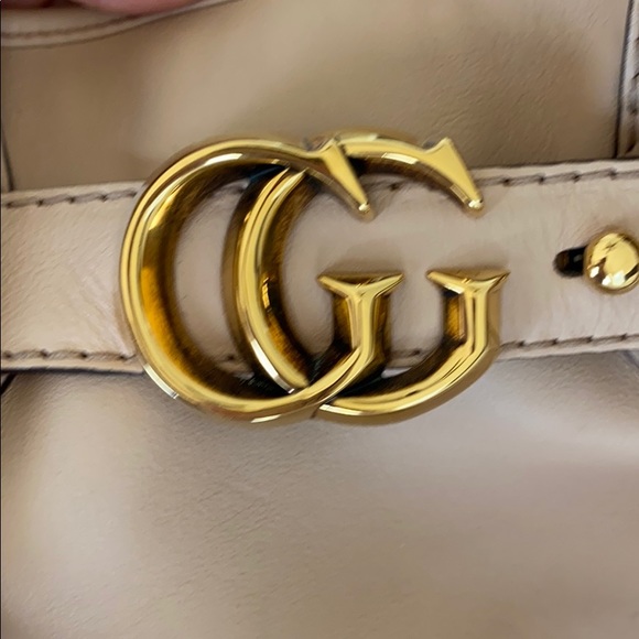 Gucci Leather Tote - Picture 6 of 16